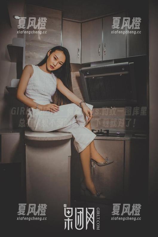 GIRLT果团网-何嘉颖 GIRLT果团网 - 何嘉颖vs.豹纹—图库里总有你想不到的精彩,下载就对了!