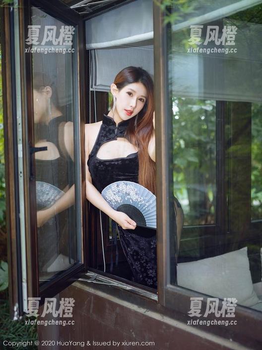 HuaYang花漾-果儿Victoria HuaYang花漾 - 让果儿Victoria的长腿美图吓到你的卡片,下载前请做好心理准备!