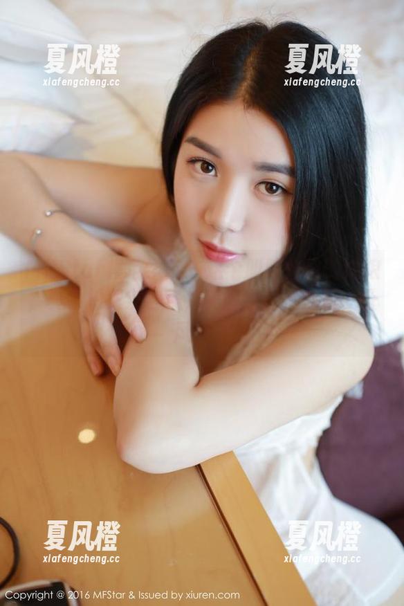 MFStar模范学院-陈怡曼 MFStar模范学院 - 这个叫陈怡曼的姑娘,真会拍女友合集,美图到位,别有一番风味。