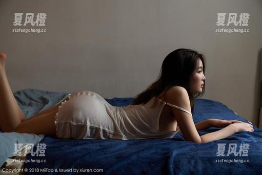 MiiTao蜜桃社-小魔女lily MiiTao蜜桃社 - 小魔女lily在此,红裙写真让人想多了!