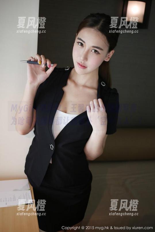 MyGirl美媛馆-王馨瑶 MyGirl美媛馆 - 王馨瑶的体操服写真:为啥每次翻转都让我脑补‘空中飞人’?