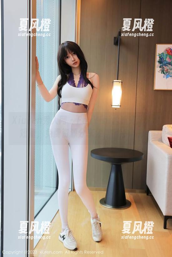 Xiuren秀人网-FoxYini孟狐狸 Xiuren秀人网 - FoxYini孟狐狸床边的短裙,免费资源分享会,亮点满满!