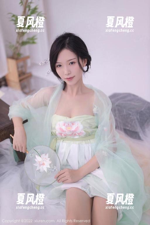 Xiuren秀人网-Mila豆嘟嘟 Xiuren秀人网 - 作品又一击,Mila豆嘟嘟套装私拍撩得恰到好处。