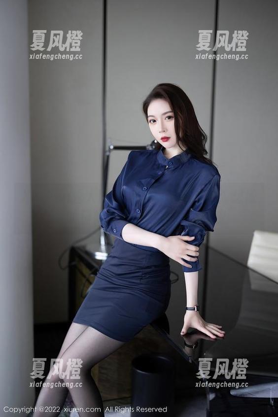 Xiuren秀人网-想做你的猫 Xiuren秀人网 - 万圣节парад:想做你的猫如何在私房中悄悄摇曳