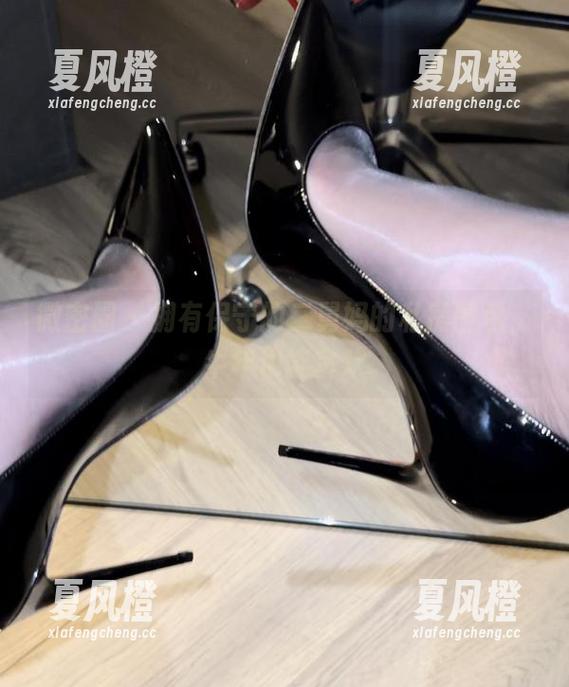 保守的二舅妈 微密圈 - 拥有保守的二舅妈的私房图包,牛年也能贪欢