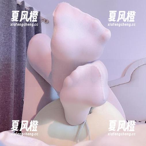 兔宝妮to 微密圈 - 兔宝妮to和她的旅拍,同一个框框里有不一样的照片。