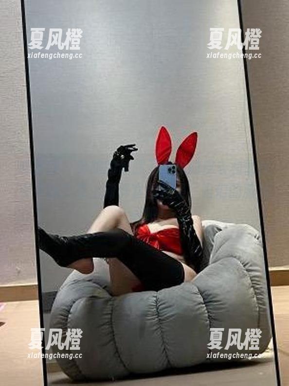 奔跑的晶骡子 微密圈 - 奔跑的晶骡子,你的皮衣和蕾丝在干嘛?奉上新鲜套图合集,咱们的脑洞大开吧!