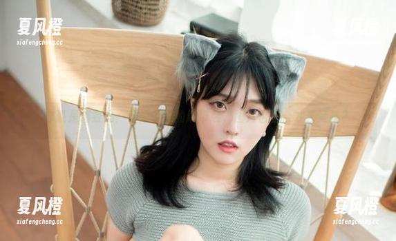 宋哈娜 你说是精致吗:看宋哈娜的缎带装,图片也适合才艺竞技?