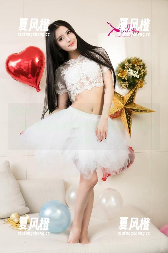 尤果网 - Angela楚楚写真里的“妹妹”，乍一看以为是某种陷阱，实则一点都不过分