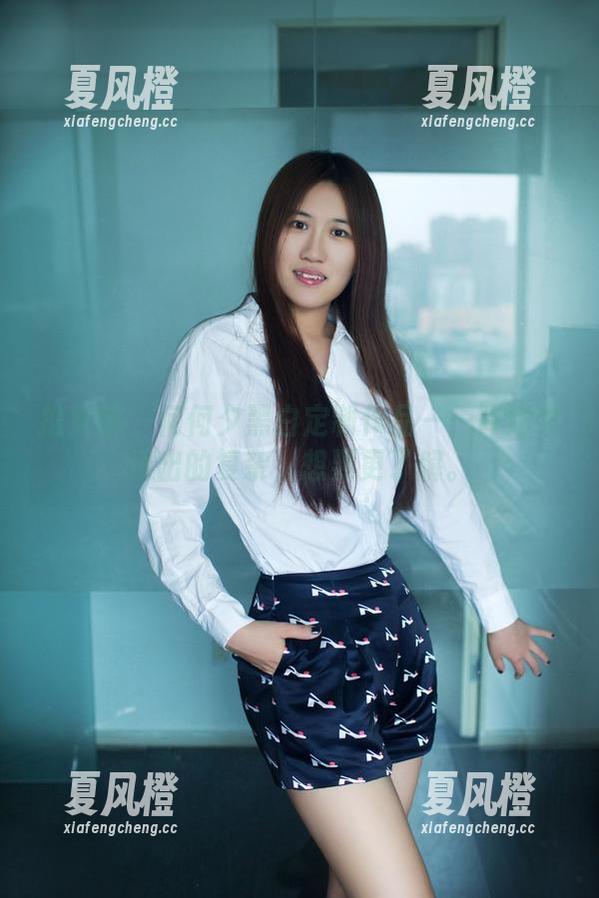 推女郎-何何夕 推女郎 - 何何夕黑白定制作品——简约中透出的复杂,想要更了解。