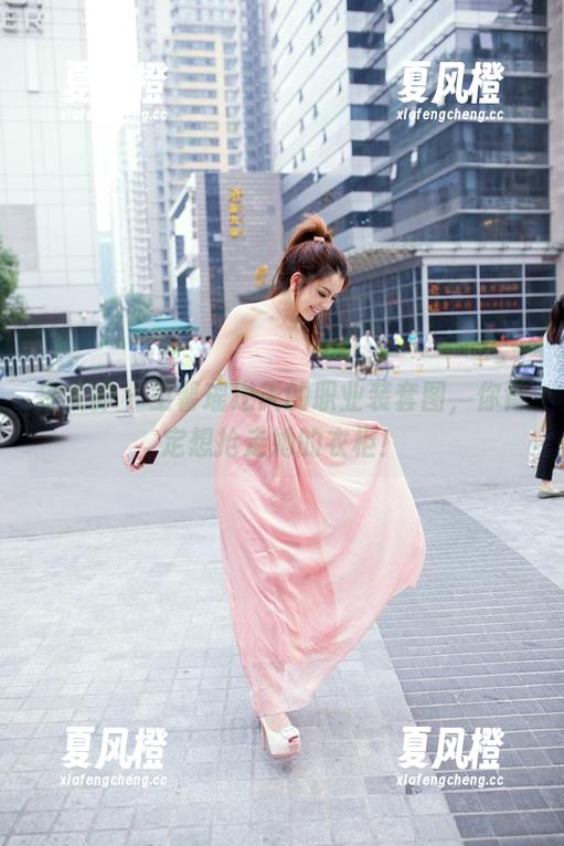 推女郎-王馨瑶 推女郎 - 王馨瑶逆天的职业装套图,你肯定想抢走她的衣柜!
