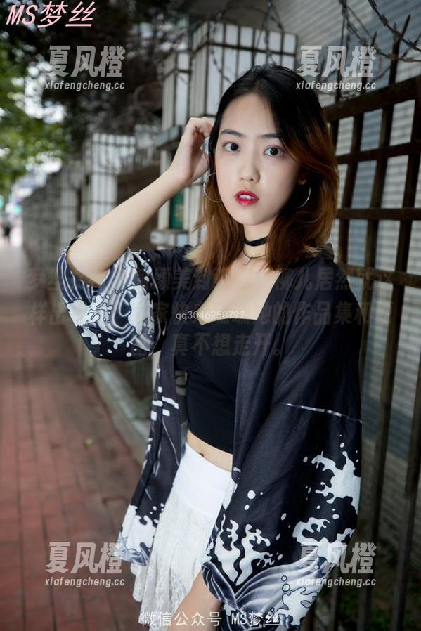 梦丝女神 - 侧颜美到犯规，柳儿居然就这样出现了！大家快来瞧瞧她的作品集和原图，真不想走开。