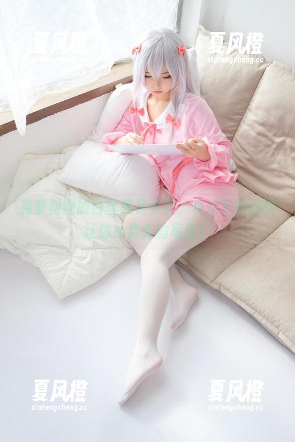 森萝财团 森萝财团的白丝美足少女,快来下载这张让你心痒痒的写真!