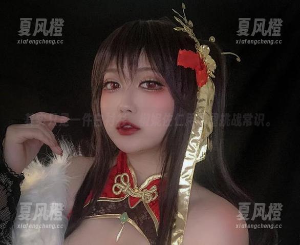 椒妮佐仁 其实只是一件白衬衫,椒妮佐仁用原图挑战常识。