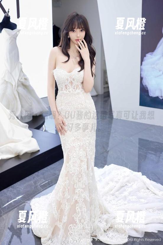 秀人网-UU酱 秀人网 - 透明?UU酱的这组写真可让我想了好多事儿。