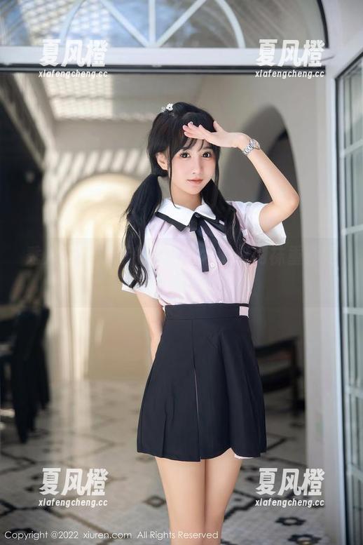 秀人网-杏子Yada 秀人网 - 最近的杏子Yada借网袜重新定义了“性感”?
