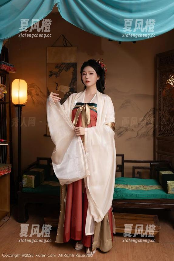 秀人网-林乐一 秀人网 - 林乐一女友最新照,画风突变,竟然变身捣蛋鬼?