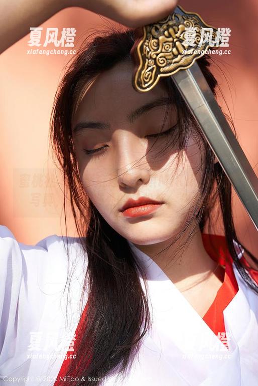 蜜桃社-米琪MIKI 蜜桃社 - 说到底还是米琪MIKI的兔女郎写真,恰到好处的轻松感,你懂的。