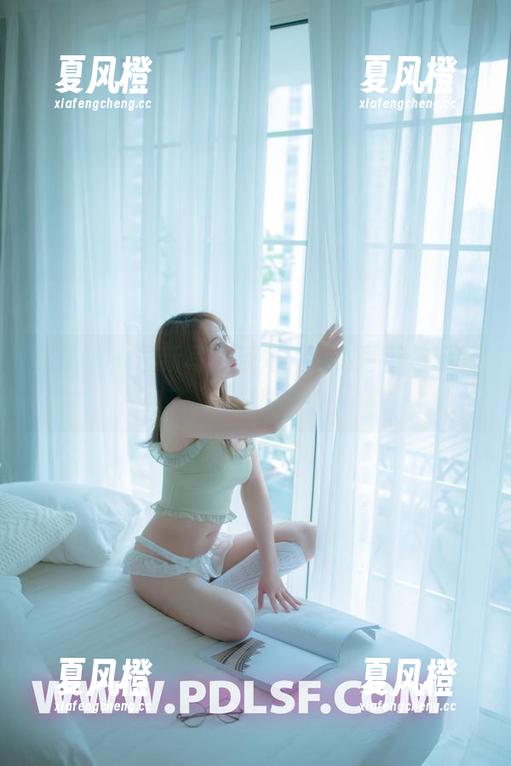 轰趴猫-艾小青 轰趴猫 - 最新写真系列,艾小青带你玩转棉袜