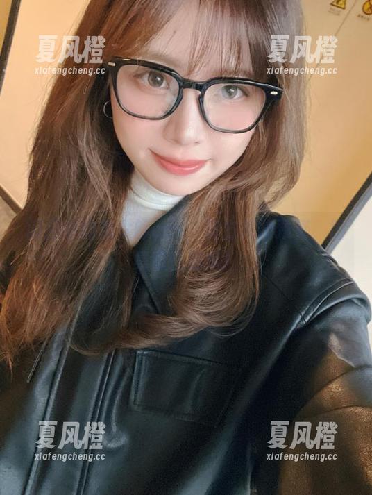 闪月半 闪月半的兔女郎cos,前方高能预警,图集稳住别疯!