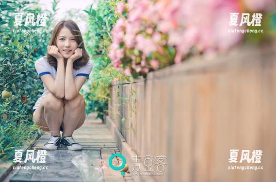 青豆客-妮小妖 青豆客 - 用白衬衫展示自己的真实力—妮小妖无圣光原图,你敢来挑战吗?