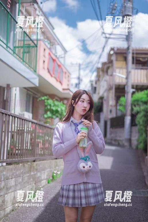 黑川 黑川的美图分享,带着小恶魔魅力的JK制服,恍若不再是ckr了。
